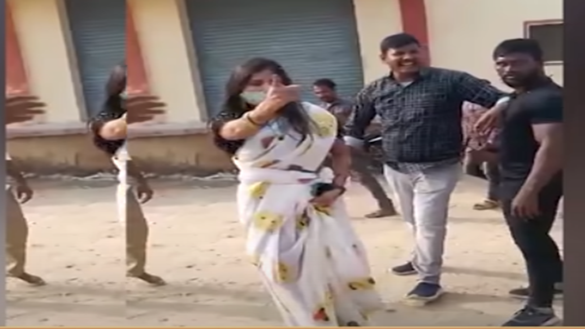 Mangli singer