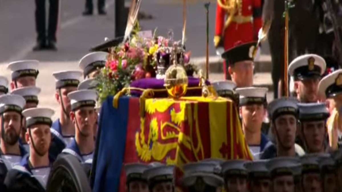Queen Elizabeth II leaves Westminster