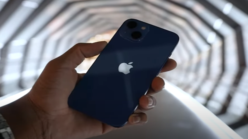 iPhone 14