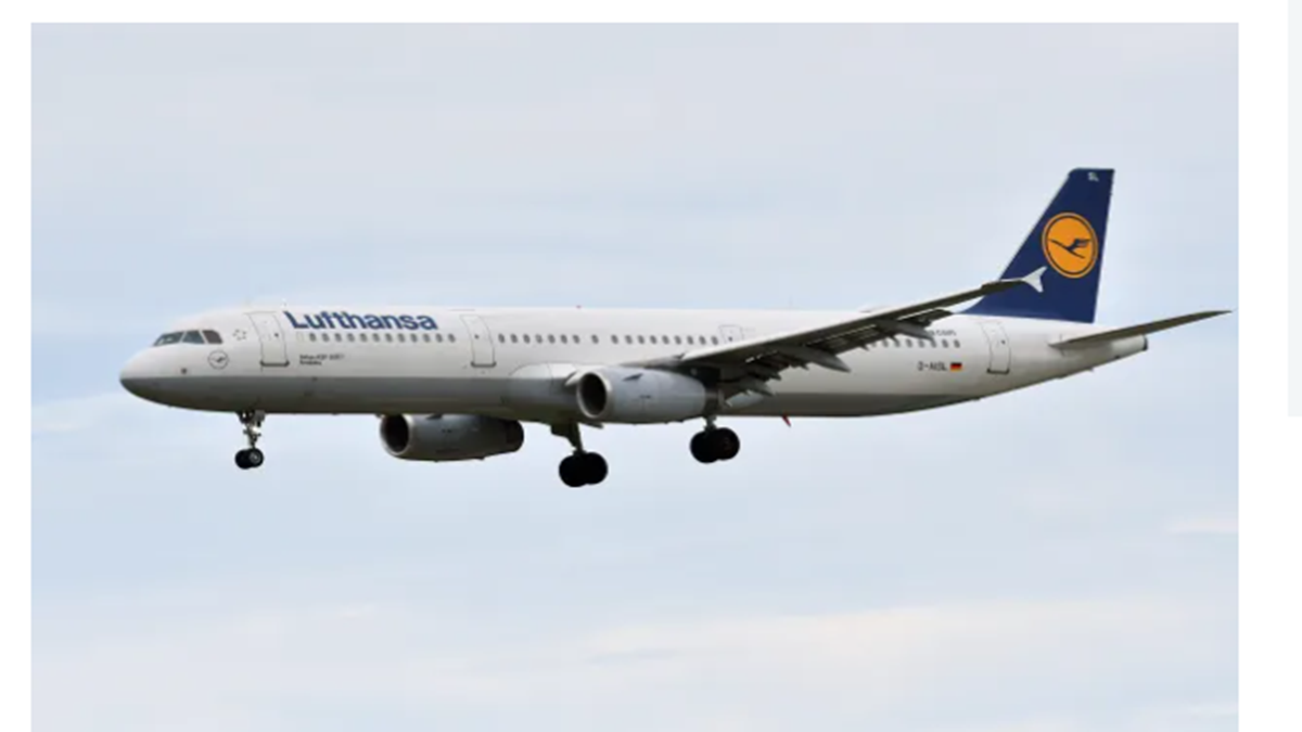 Lufthansa flight flew 10 minutes without a pilot